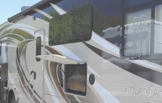 2017 Thor Motor Coach Miramar 34.4