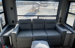 2022 Keystone RV Sprinter 3570FWLFT
