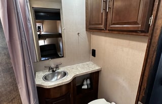 Your Home On Wheels! No Special License Needed!