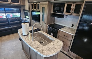 Aaron's Grand Design Transcend Travel Trailer