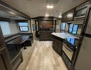 Cruiser Shadow Cruiser 240BHS