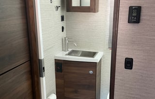 Easy to Drive 2022 Winnebago Navion, meet "Goldie"