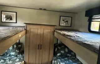 2021 Keystone RV Hideout 29BQWE