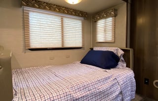 2018 Keystone Bullet premier 30ripr