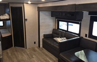 Unit 2 Jayco SLX 8 284BHS