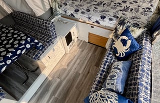 Cozy, Classic Coleman Pop-Up for 8!