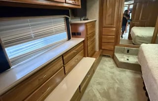 2009 Monaco Beaver HAL 1516