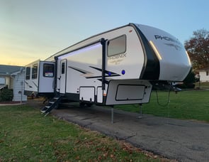 Shasta RVs Phoenix Lite 30BH