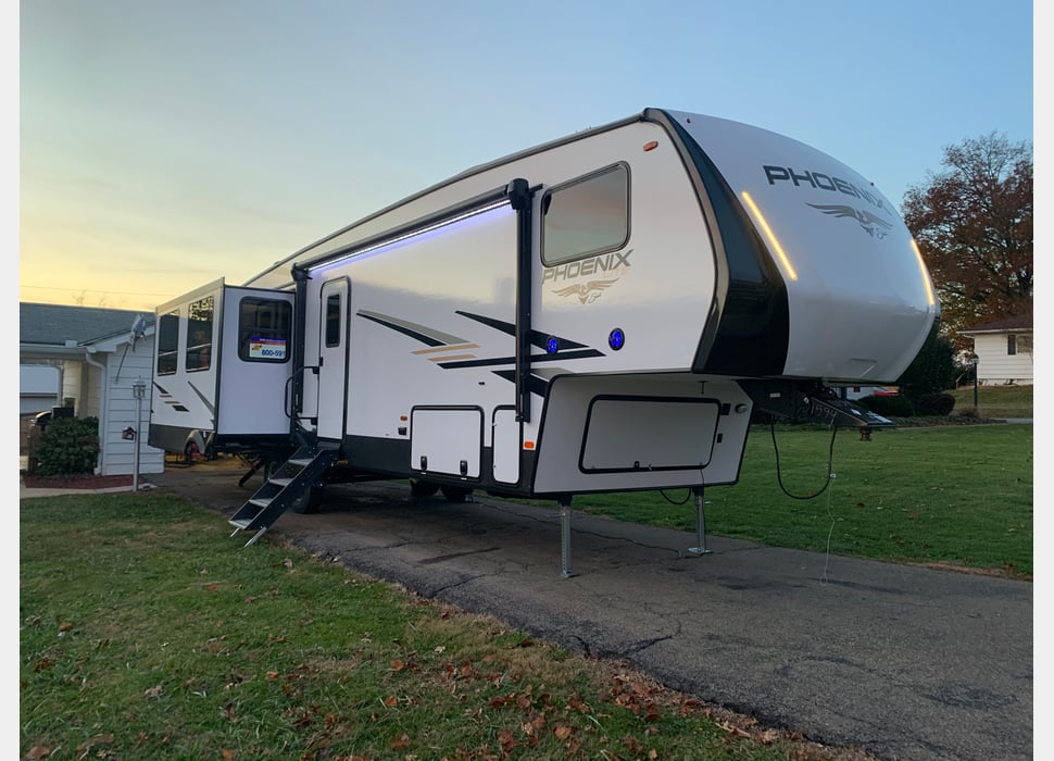 Fifth Wheel rentals in Wilmington