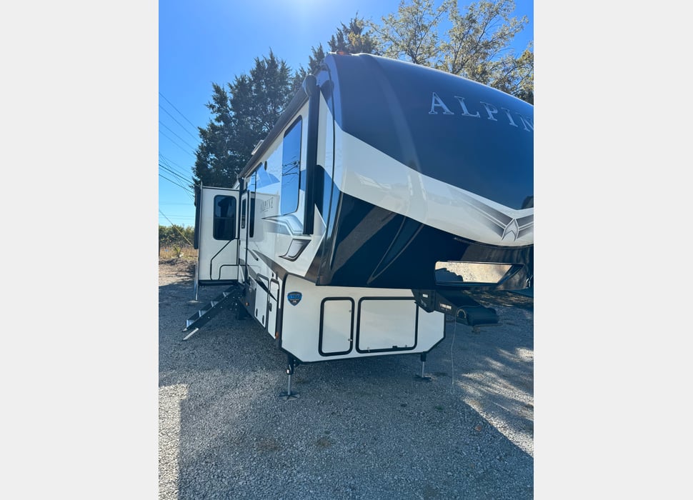 Fifth Wheel rentals in Tavares