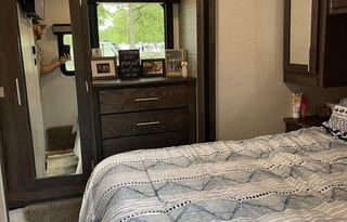 Sam & JP’s Kid approved camper rental !