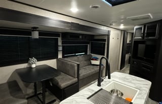 2022 Jayco Jay Flight 33RBTS