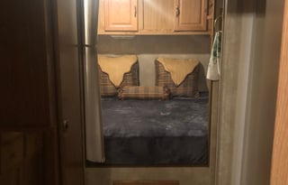 28ft Thor Tahoe Toy hauler