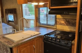 2010 Keystone RV Cougar Artic Series