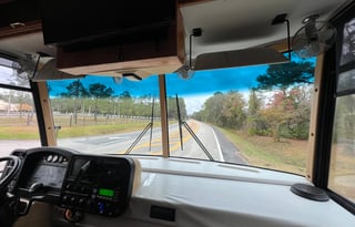 2003 Winnebago Brave 27B