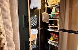 REMODELED, luxury  new interior. DELIVERY ONLY.