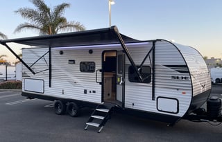 Brand New 2025 Bunked RV w/Solar Sleeps 10