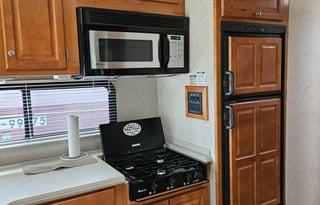 2005 Gulf Stream RV Sun Voyager - Gas 34B