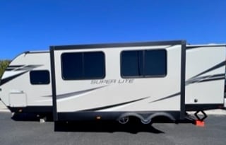 NEW 2022 Starcraft - We deliver to your campsite.