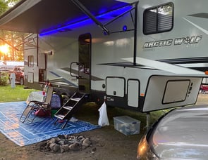 Forest River RV Cherokee Arctic Wolf 287BH