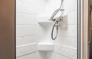 C6 *NEW* 2023 Mercedes Luxury Delano w/StarLink