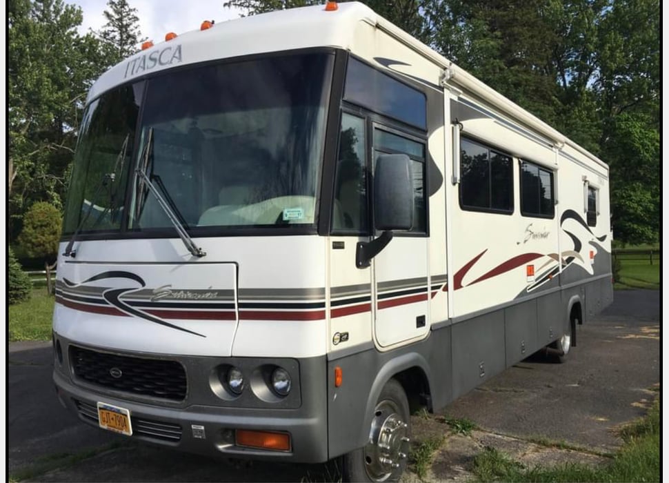 Class A Motor Home rentals in Val-des-Monts