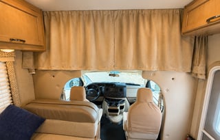 Ultimate Luxury! Easy to drive.