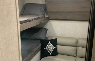 2021 Gulf Stream RV Ameri-Lite Ultra Lite 274QB