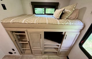 2024 Luxury Outback (Delivery/Pickup Only)