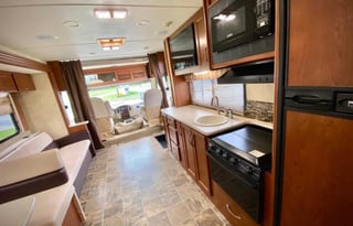 2012 Thor Motor Coach ACE 30 1
