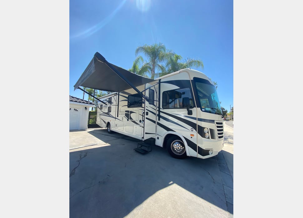 Class A Motor Home rentals in 