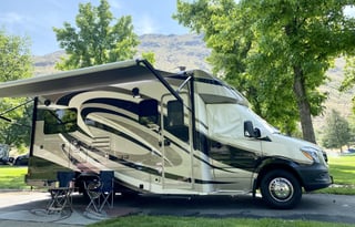 Sprinter Forest River RV Forester 24L
