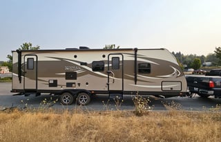 2017 Dutchmen RV Kodiak Ultimate 295TBHS