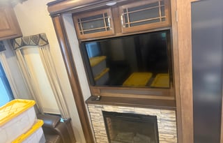 Keystone Montana 5th Wheel