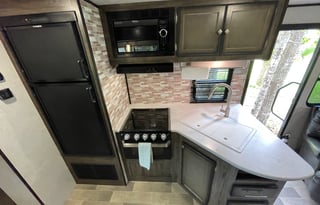 MICKEY -  2019 Heartland Mallard M27