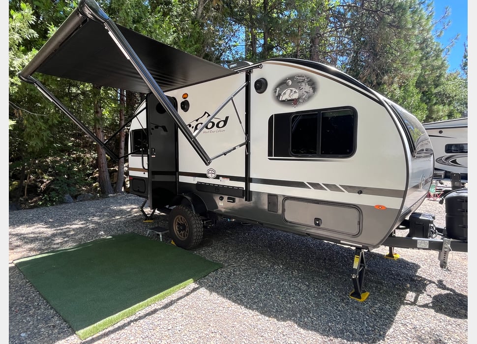 Travel Trailer rentals in Fresno
