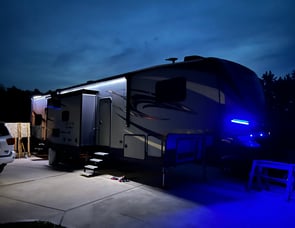 Forest River RV XLR Thunderbolt 415AMP