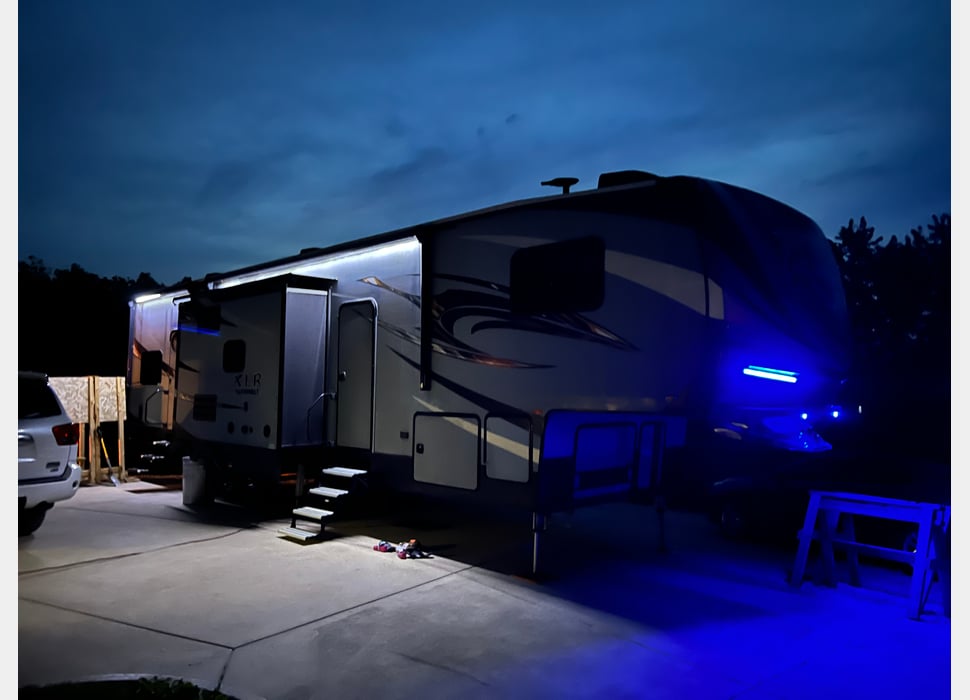 Fifth Wheel rentals in St. Louis