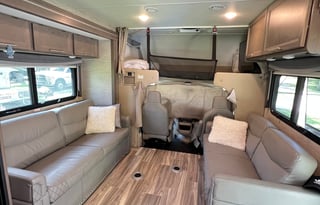 2023 Thor Outlaw Toyhauler Class C