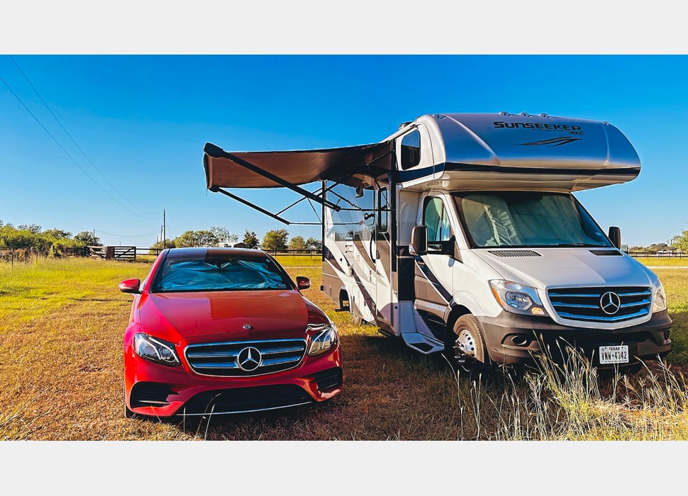 Class C Motor Home rentals in Austin