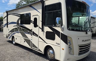 Thor Hurricane 29M