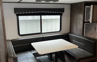 2021 Dutchmen RV Coleman Lantern Series 242BH