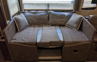 2019 Thor Motor Coach Windsport 34R