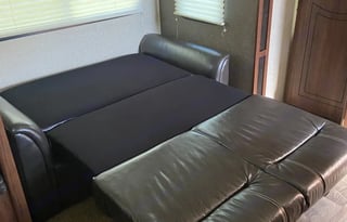 Outdoor Kitchen & Bunk Room! Sleeps 8+