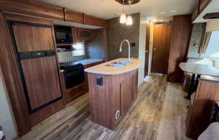 Go and Do RV - 2016 Heartland North Trail 33BKSS