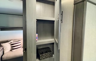 Camper For Rent – Sleeps 7 Comfortably!