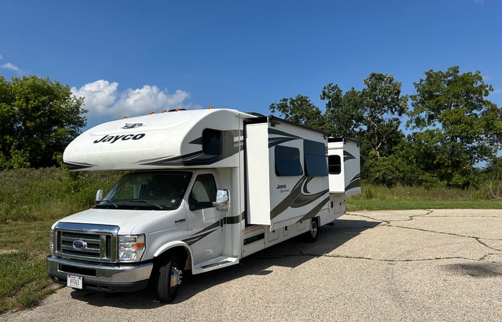 Exterior - Driver Side (Front)