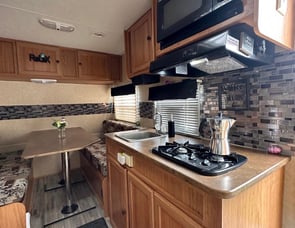 R-Vision Trail-Lite Crossover TLX160BH