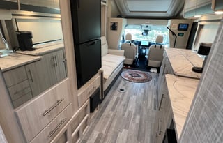 2024 NEW Thor Compass AWD Class B+