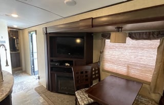 2015 Forest River RV Surveyor 32RLTS